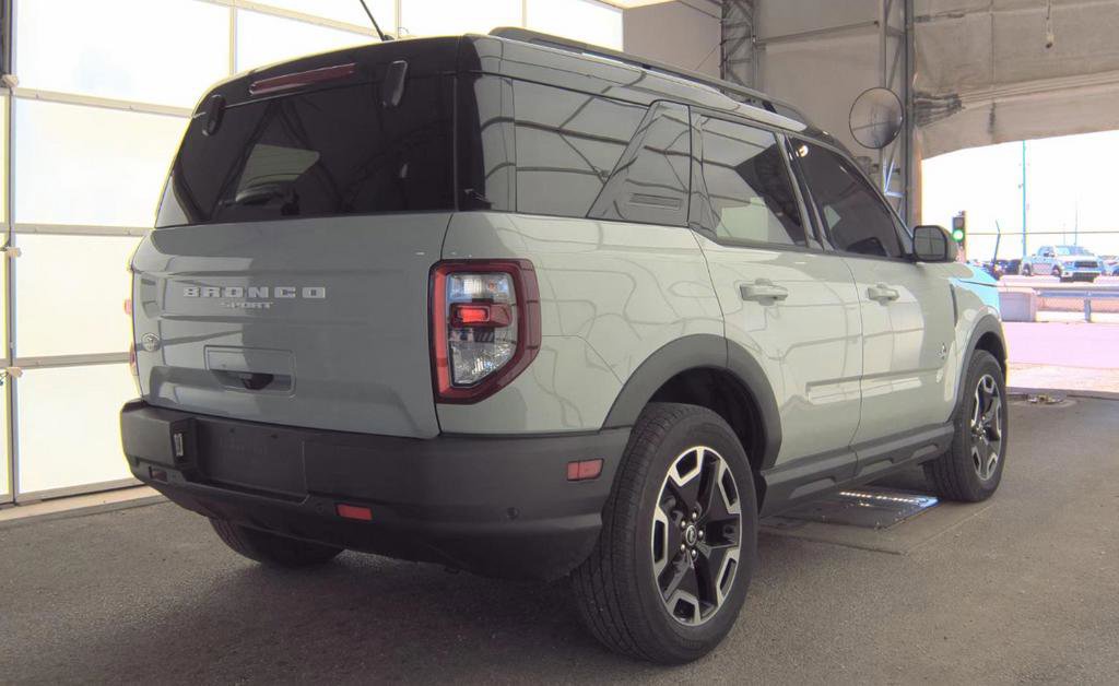 Used 2021 Ford Bronco Sport Outer Banks AWD/4WD image 7