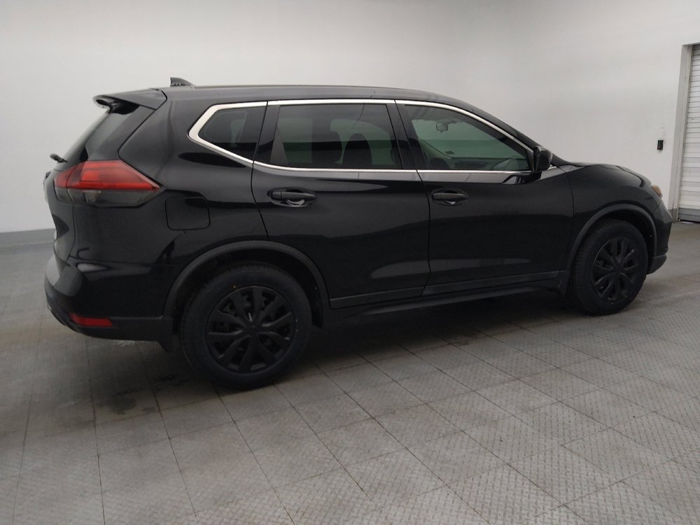 Used 2018 Nissan Rogue S image 10