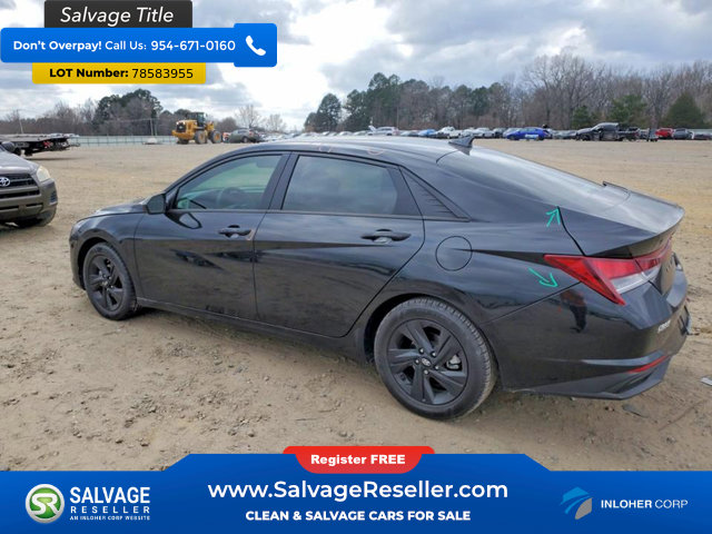 Used 2022 Hyundai Elantra SEL w/ Cargo Package FWD image 3
