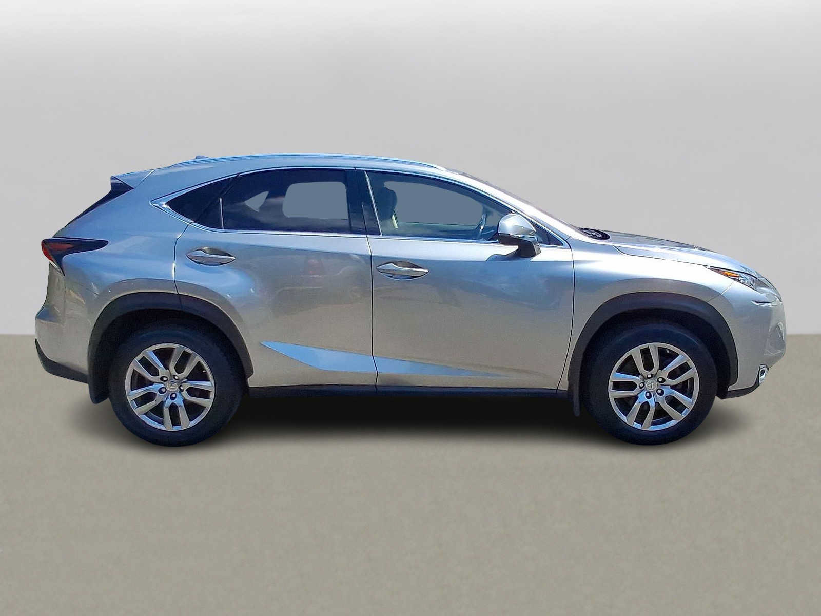 Used 2016 Lexus NX 200t AWD w/ Luxury Package image 32