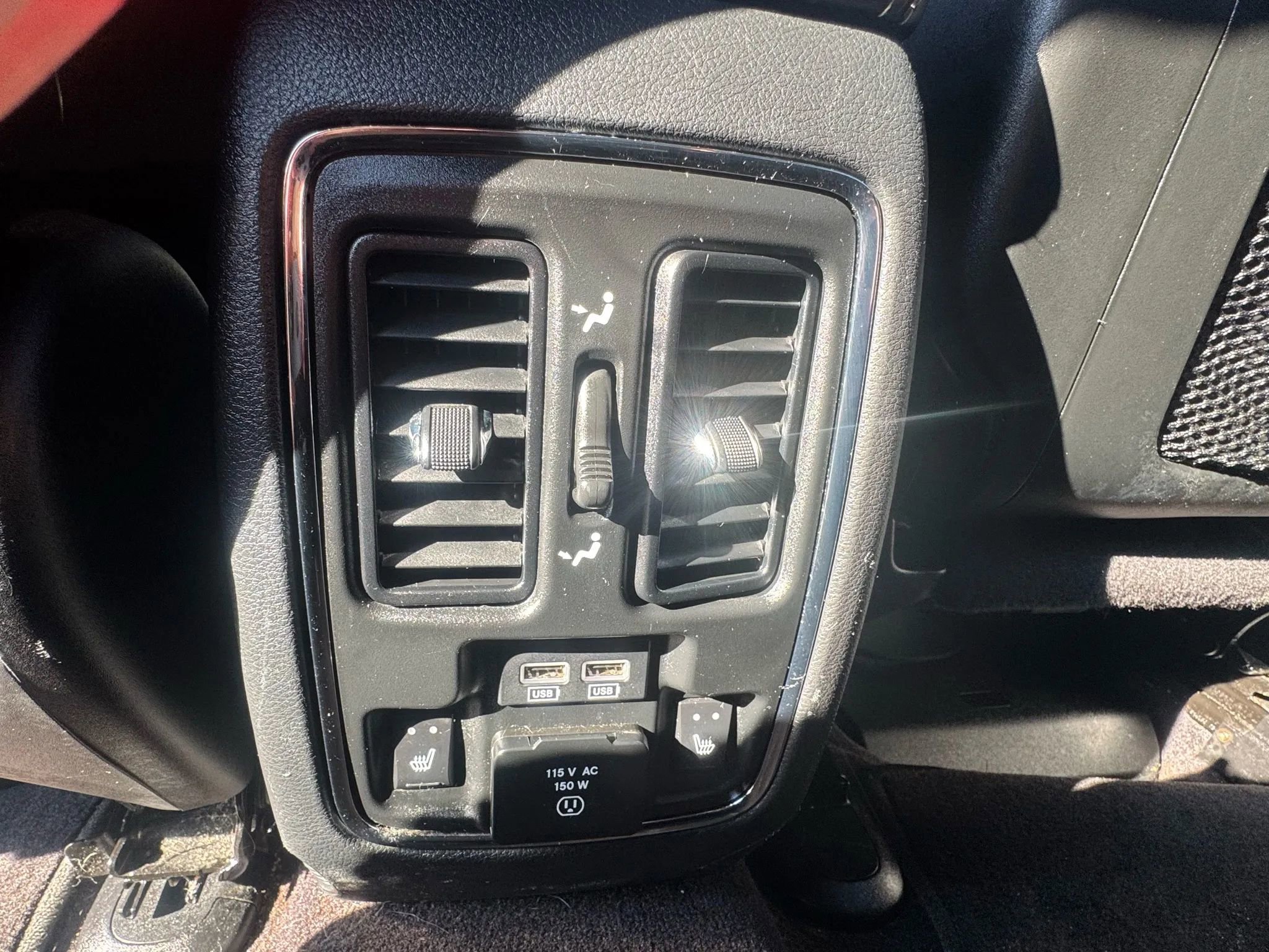 Used 2017 Jeep Grand Cherokee Limited w/ Luxury Group II image 22