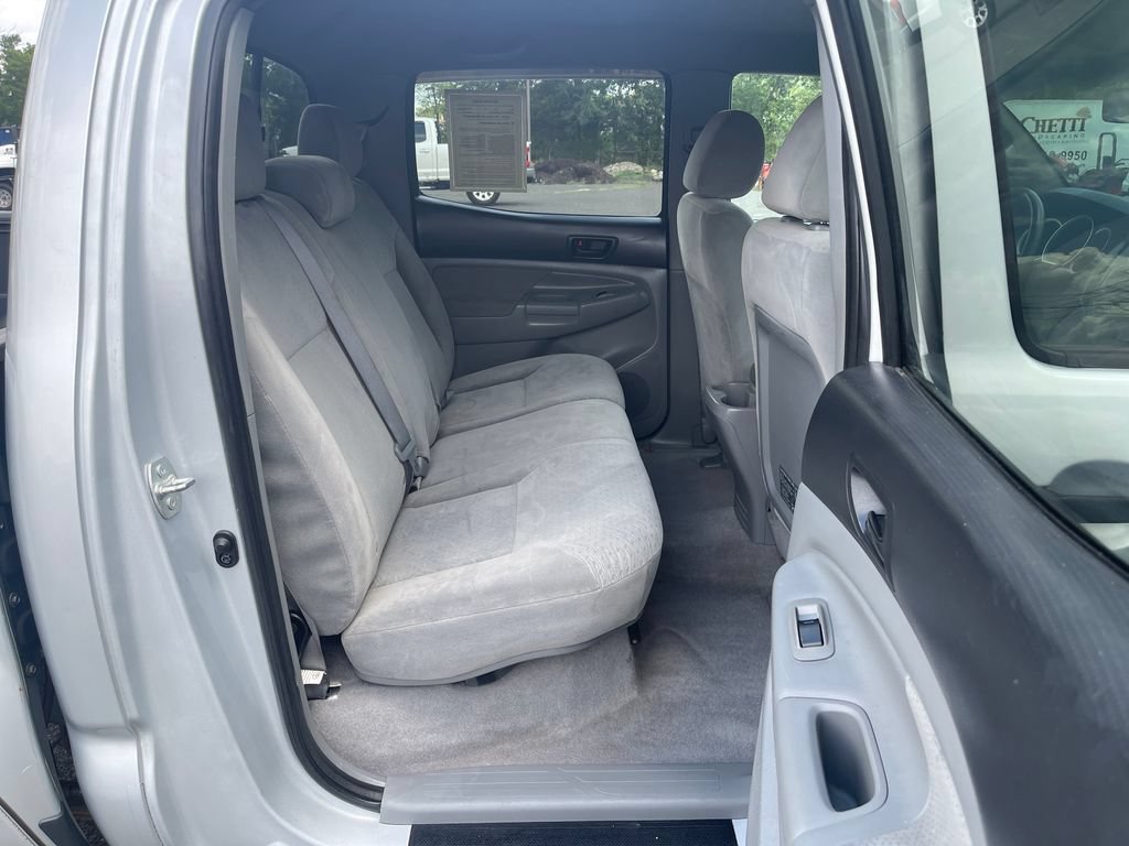 Used 2008 Toyota Tacoma PreRunner w/ SR5 Pkg #2 RWD image 16