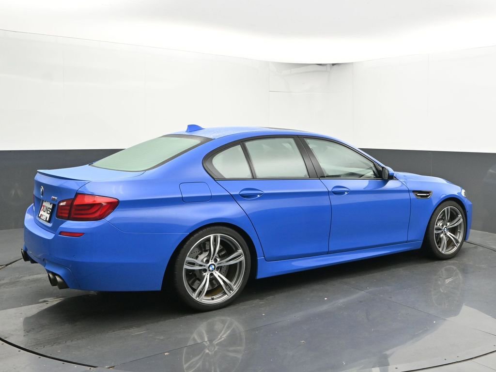 Used 2013 BMW M5 image 8