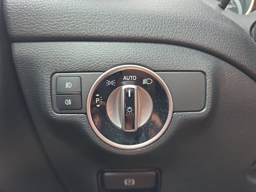 Used 2020 Mercedes-Benz GLA 250 image 27
