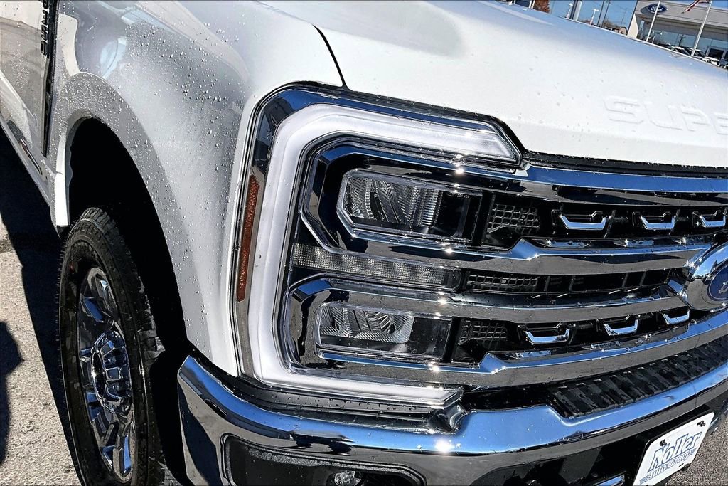 New 2026 Ford F350 Lariat w/ Lariat Ultimate Package image 34
