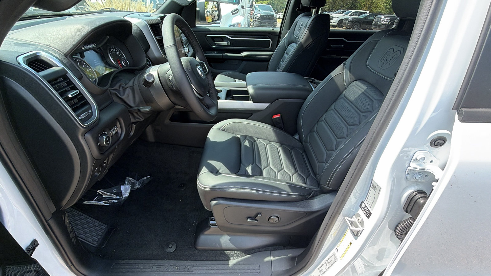 New 2027 RAM 1500 Big Horn AWD/4WD image 17