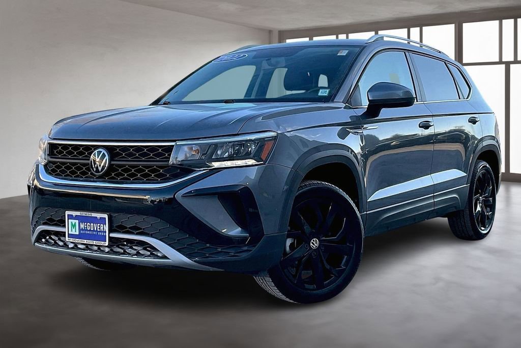 Used 2022 Volkswagen Taos SE