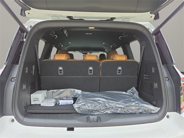 New 2026 Nissan Armada SL w/ Captain's Chari Seat Package image 25