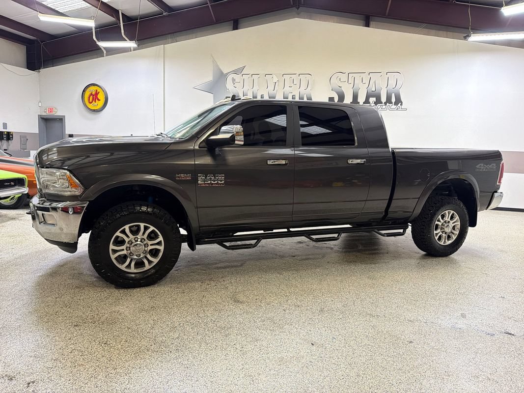 Used 2018 RAM 2500 Laramie w/ Off Road Package AWD/4WD image 2