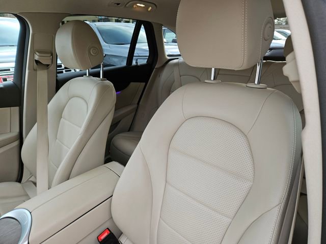 Used 2022 Mercedes-Benz GLC 300 4MATIC image 15