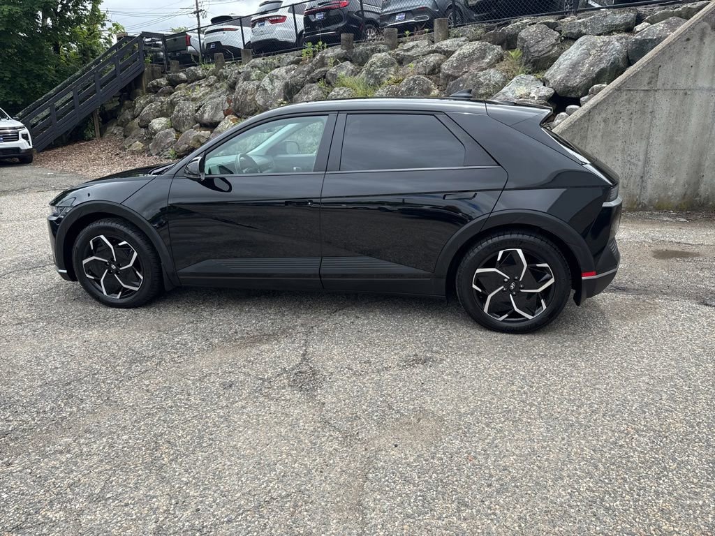 Certified 2024 Hyundai Ioniq 5 SEL AWD/4WD image 3