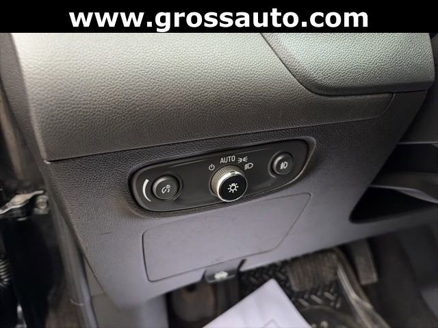 Used 2022 Buick Encore GX Preferred w/ Cold Weather Comfort Package AWD/4WD image 17