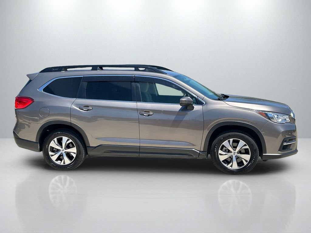 Used 2022 Subaru Ascent Premium w/ Convenience Package AWD/4WD image 4