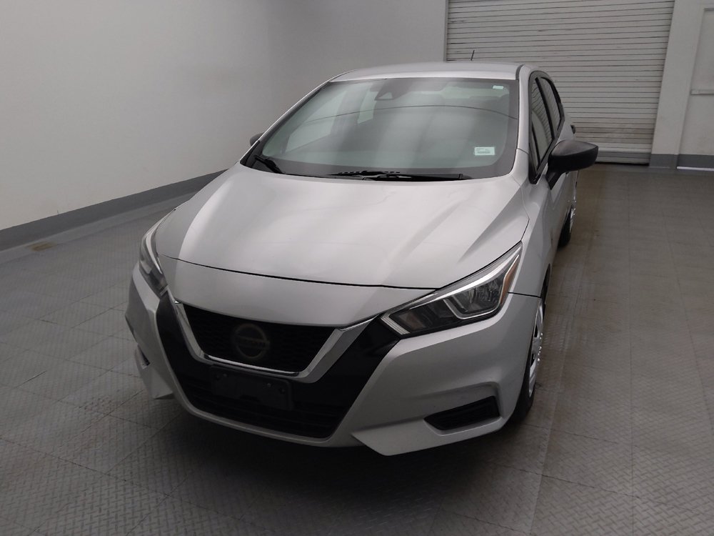 Used 2020 Nissan Versa S FWD image 15