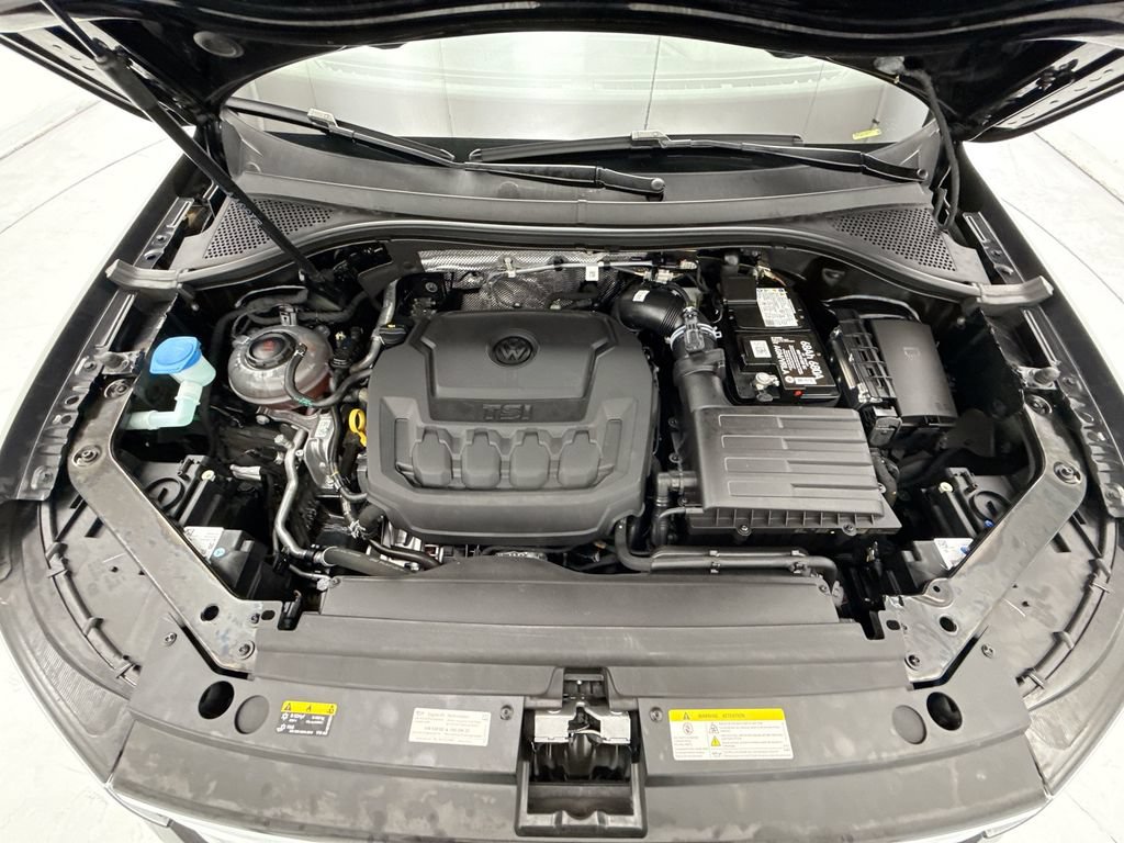 Used 2023 Volkswagen Tiguan SE FWD image 28