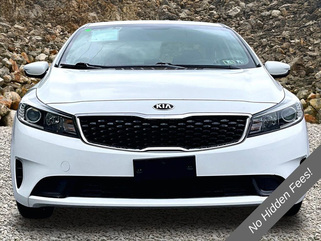 Used 2018 Kia Forte S FWD image 3