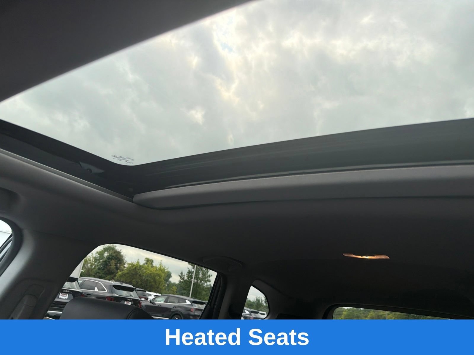 Used 2021 Honda CR-V Touring image 18