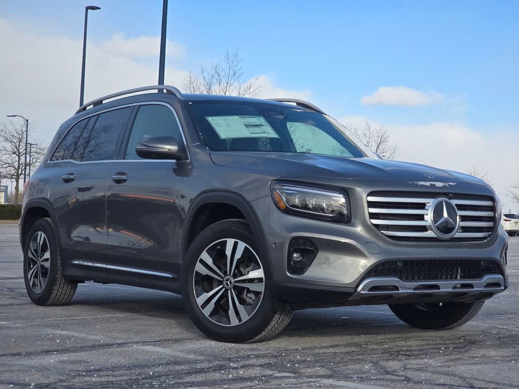 New 2026 Mercedes-Benz GLB 250 4MATIC image 2