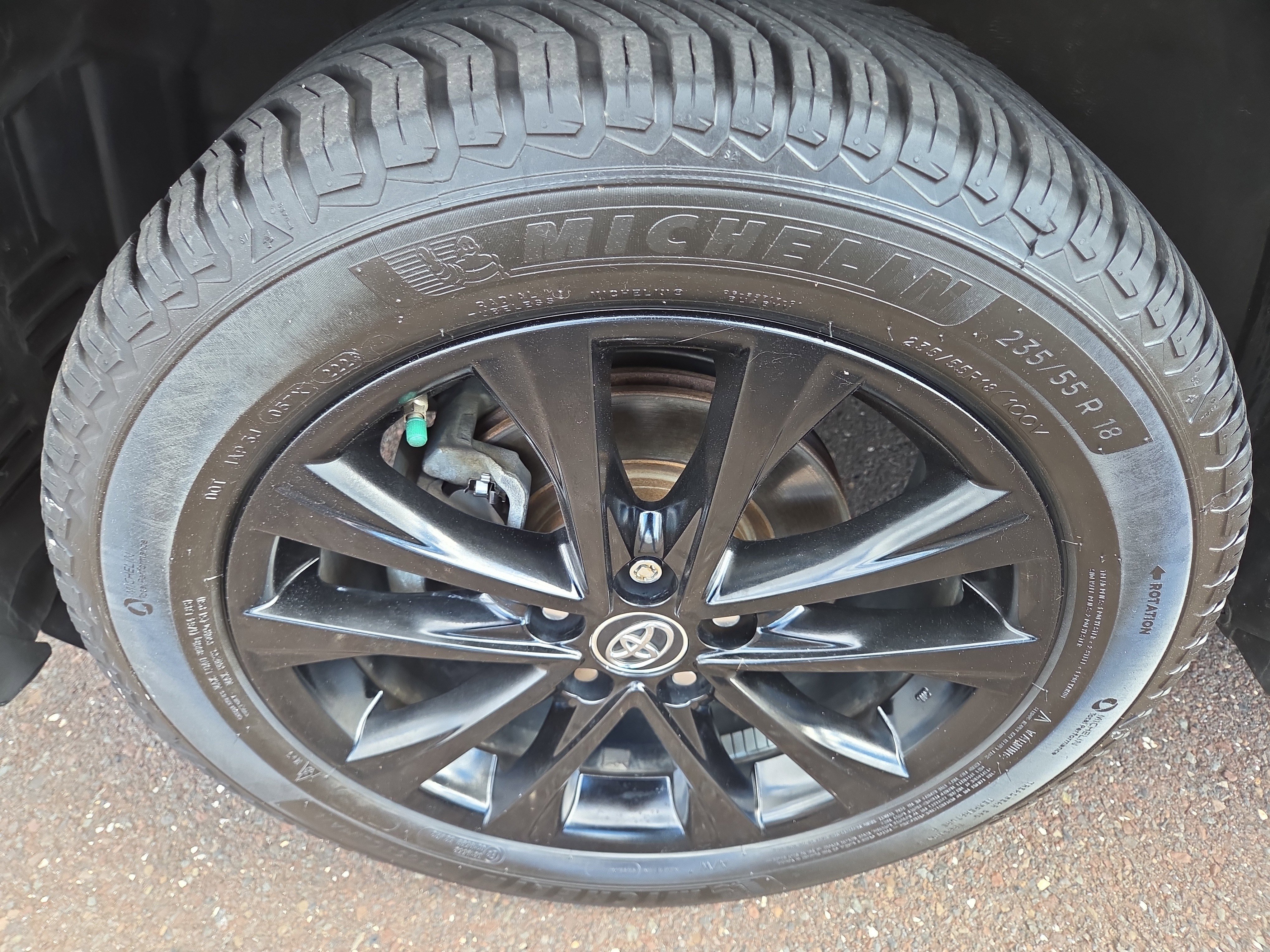 Used 2018 Toyota RAV4 Adventure image 12