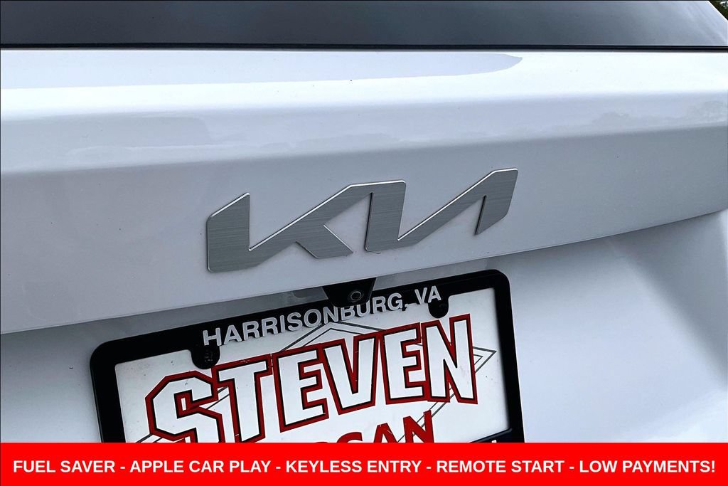 Used 2024 Kia Sorento LX FWD image 29