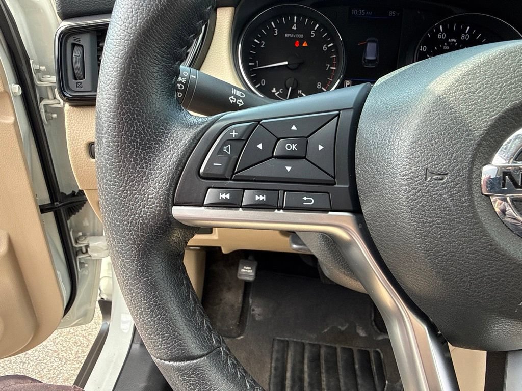 Used 2020 Nissan Rogue SV AWD/4WD image 28