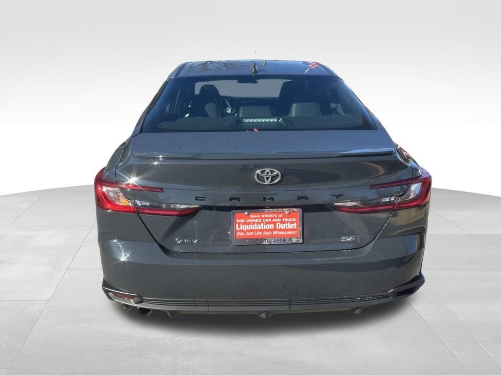 Used 2025 Toyota Camry SE image 20