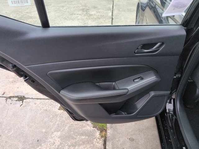Used 2025 Nissan Altima 2.5 SV FWD image 26