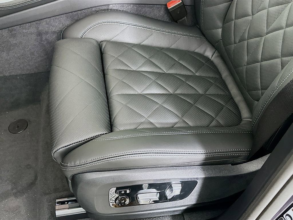 New 2026 BMW X5 xDrive40i w/ M Sport Package image 26