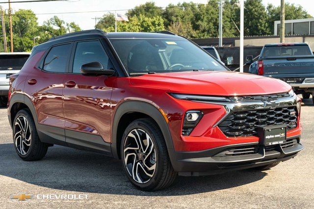 Used 2026 Chevrolet TrailBlazer RS w/ Convenience Package image 3