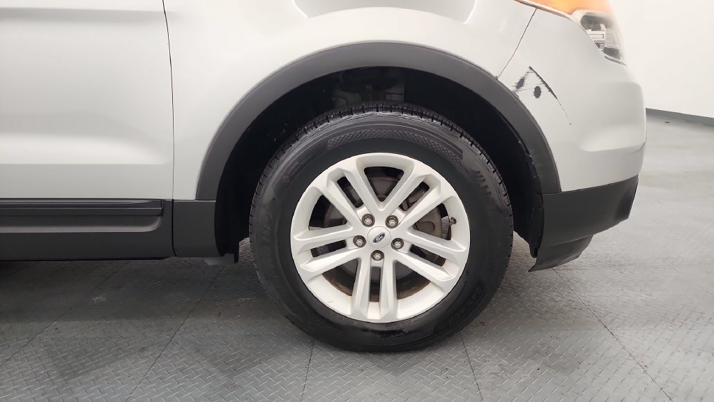 Used 2015 Ford Explorer 4WD image 17