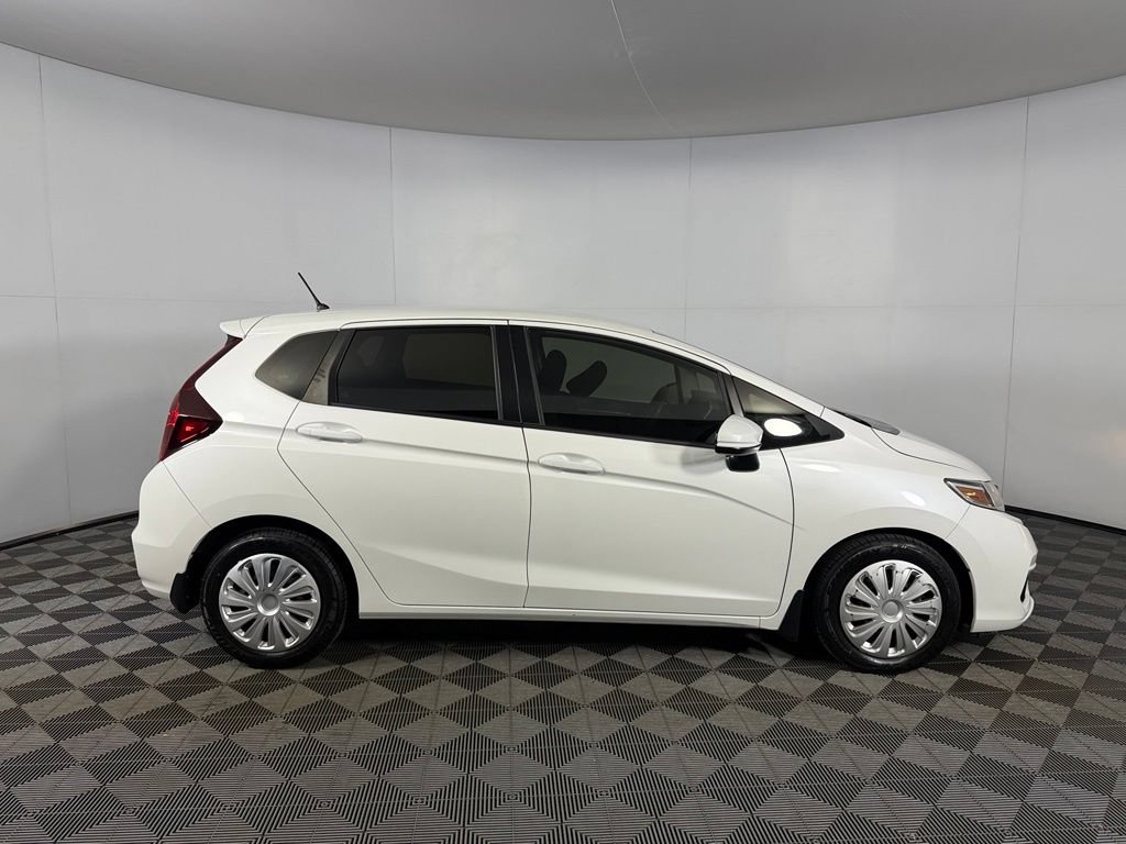 Used 2019 Honda Fit LX image 4
