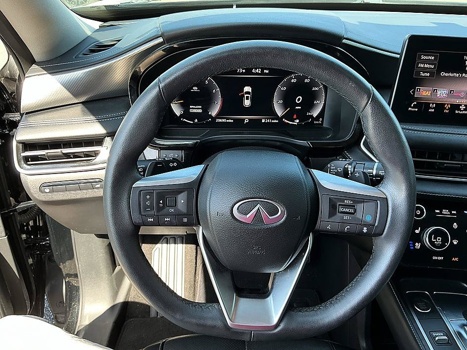 Used 2023 INFINITI QX60 Luxe w/ Cargo Package FWD image 14
