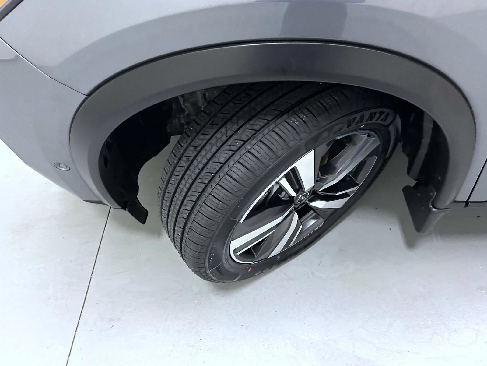 Certified 2023 Nissan Rogue Platinum w/ Platinum Premium Package AWD/4WD image 23