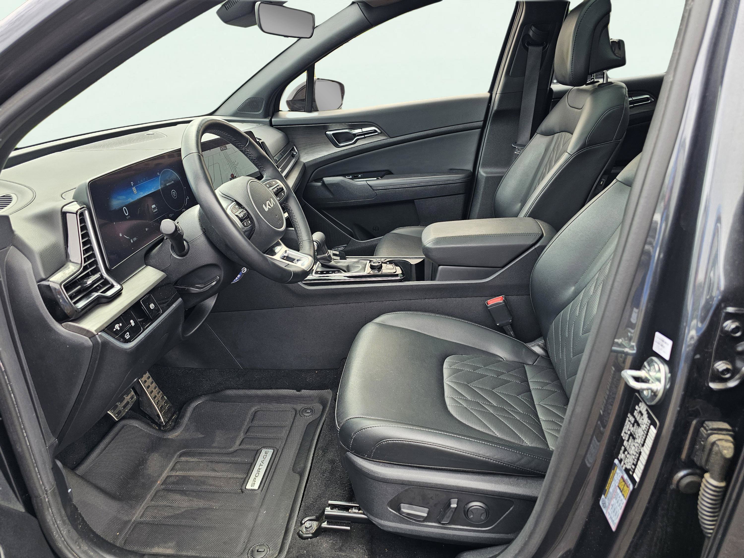 Used 2024 Kia Sportage X-Pro AWD/4WD image 16