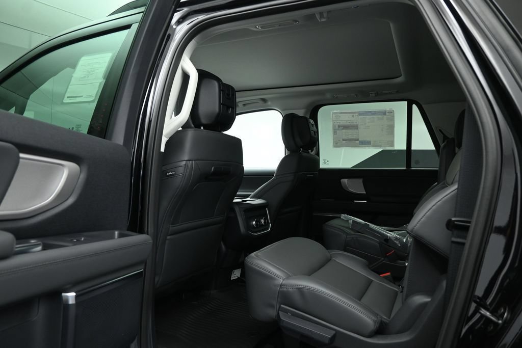 New 2027 Ford Expedition Max Active AWD/4WD image 14