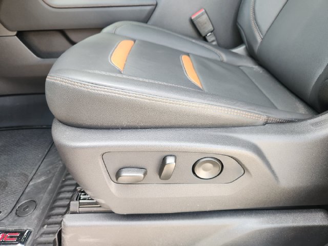 Used 2026 GMC Sierra 1500 AT4 w/ AT4 Premium Package AWD/4WD image 23