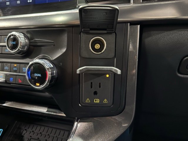 Used 2023 Ford F150 Lariat w/ Equipment Group 502A High image 23