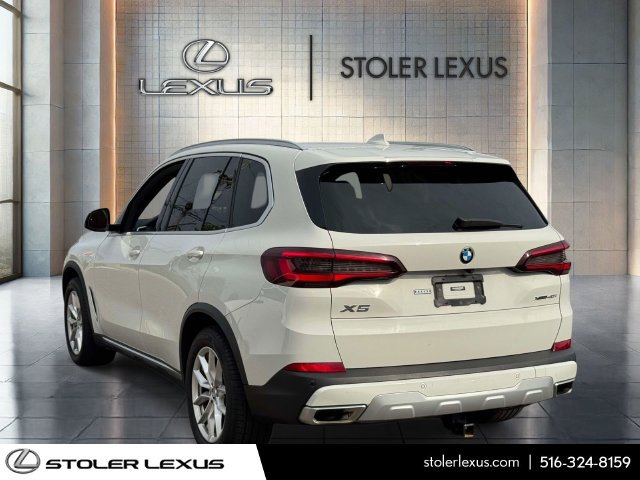 Used 2022 BMW X5 xDrive40i w/ Premium Package AWD/4WD image 7