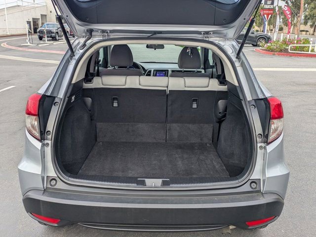 Used 2019 Honda HR-V LX image 10