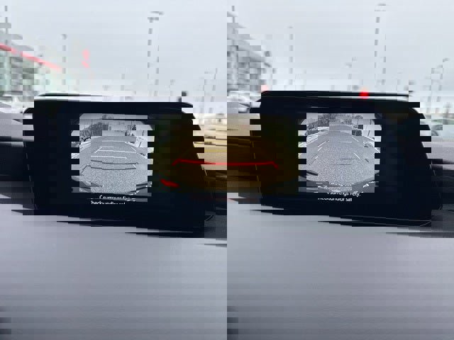 Used 2025 MAZDA MAZDA3 s image 26