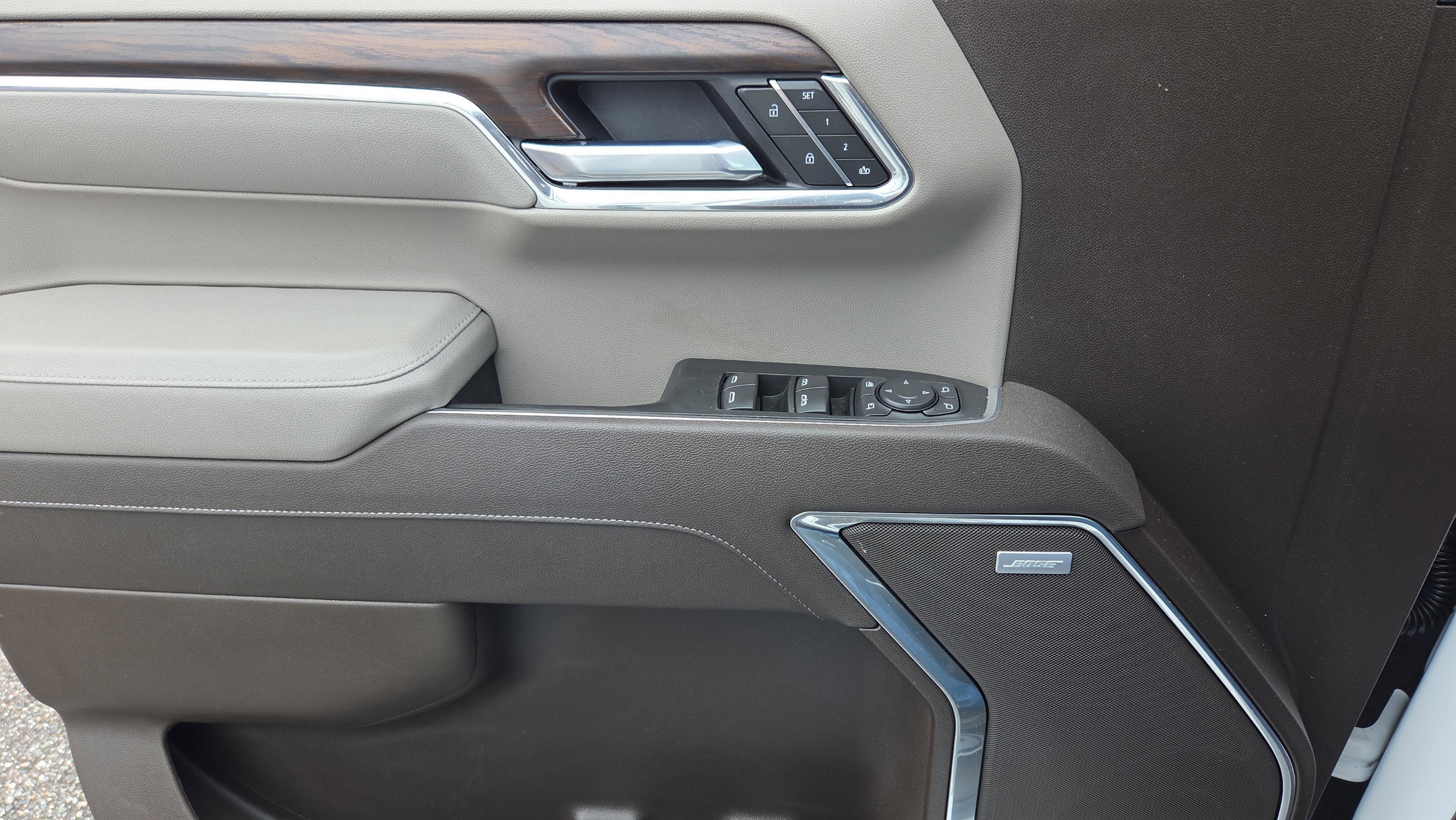 Used 2026 GMC Sierra 1500 SLT w/ SLT Premium Plus Package AWD/4WD image 35