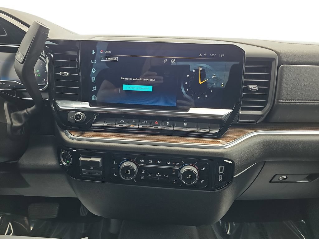 Used 2025 Chevrolet Silverado 1500 LT AWD/4WD image 20