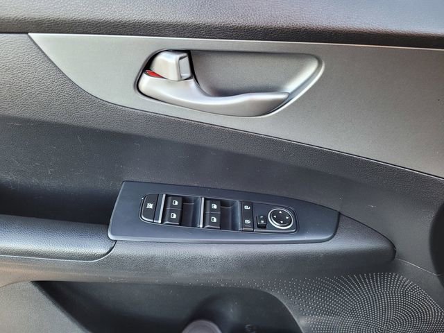 Used 2020 Kia Forte LXS image 23