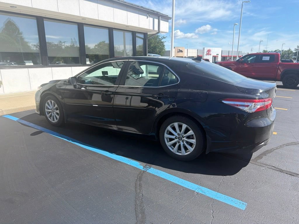 Certified 2019 Toyota Camry LE FWD image 7