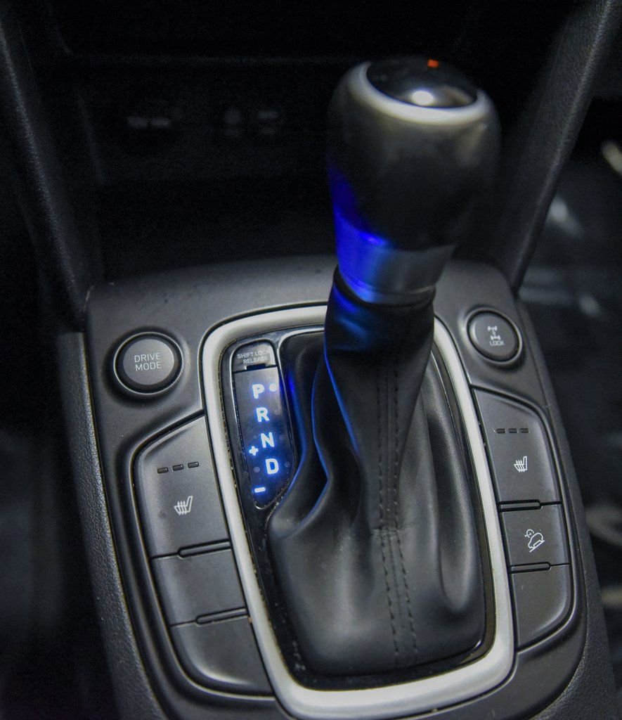 Used 2018 Hyundai Kona SEL image 25