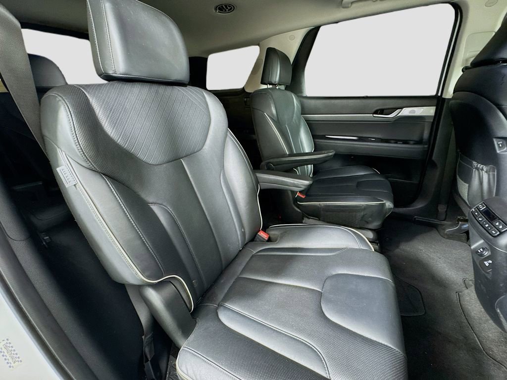 Used 2023 Hyundai Palisade SEL w/ Premium Package FWD image 31