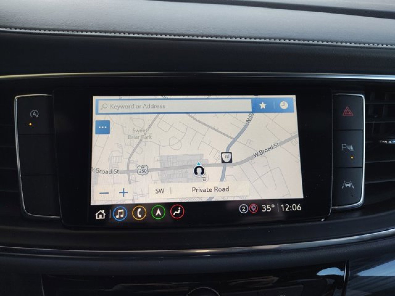 Used 2023 Buick Enclave Premium w/ Experience Buick Package image 17