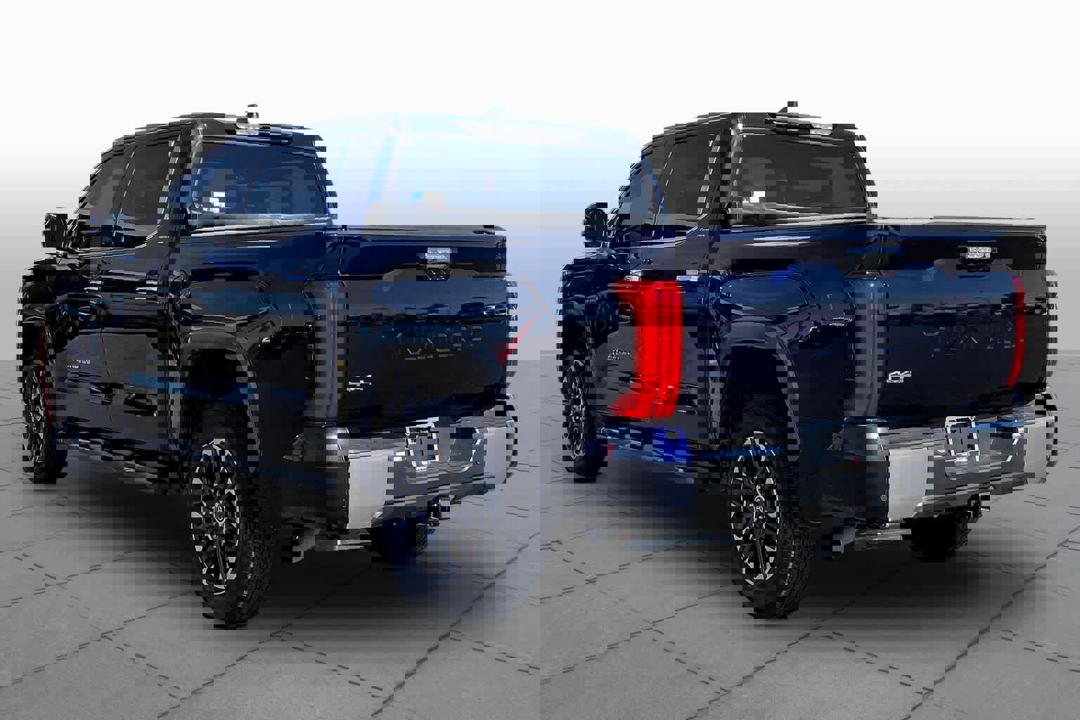 Used 2024 Toyota Tundra Limited w/ Power Package image 12