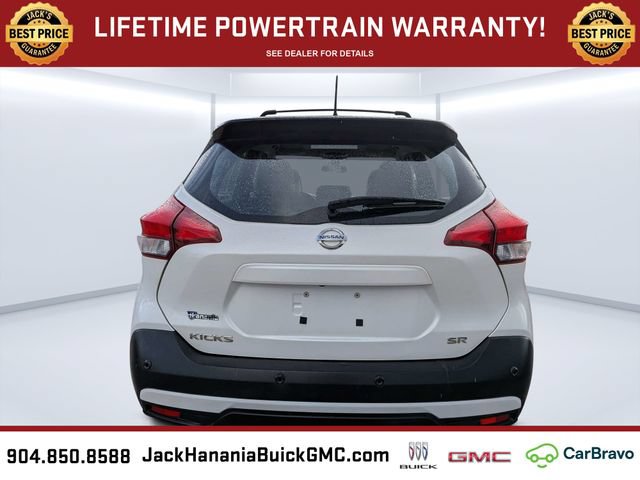Used 2020 Nissan Kicks SR w/ SR Premium Package FWD image 4