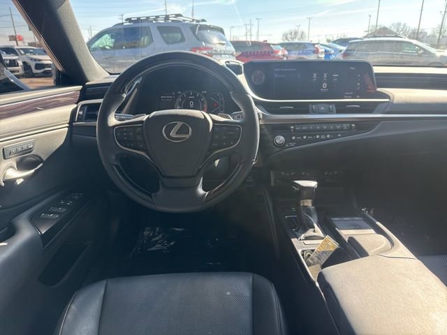 Used 2021 Lexus ES 250 w/ Premium Package image 13